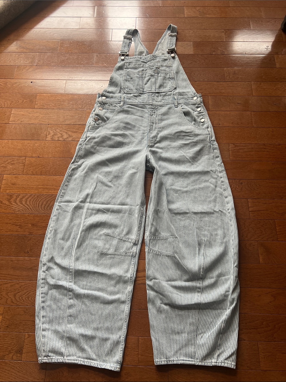 💙GAP RAILROAD STRIPE HORSESHOE BARREL OVERALL-MT-NWOT💙